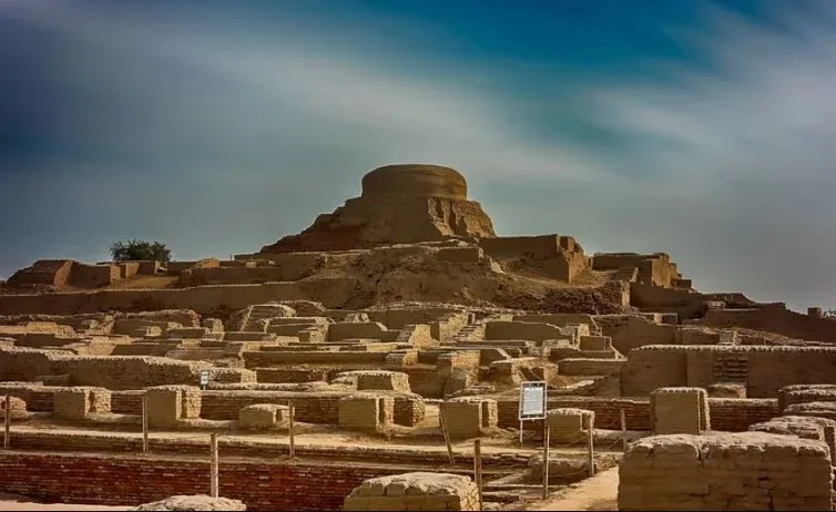 हड़प्पा सभ्यता के उद्योग, मनके, व्यापार और वाणिज्य